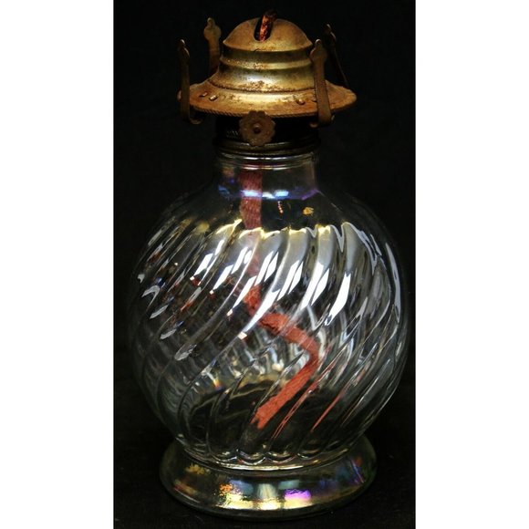 VTG Hurricane Lantern Clear Twist Round Sphere Oil Lamp - Picture 4 of 9